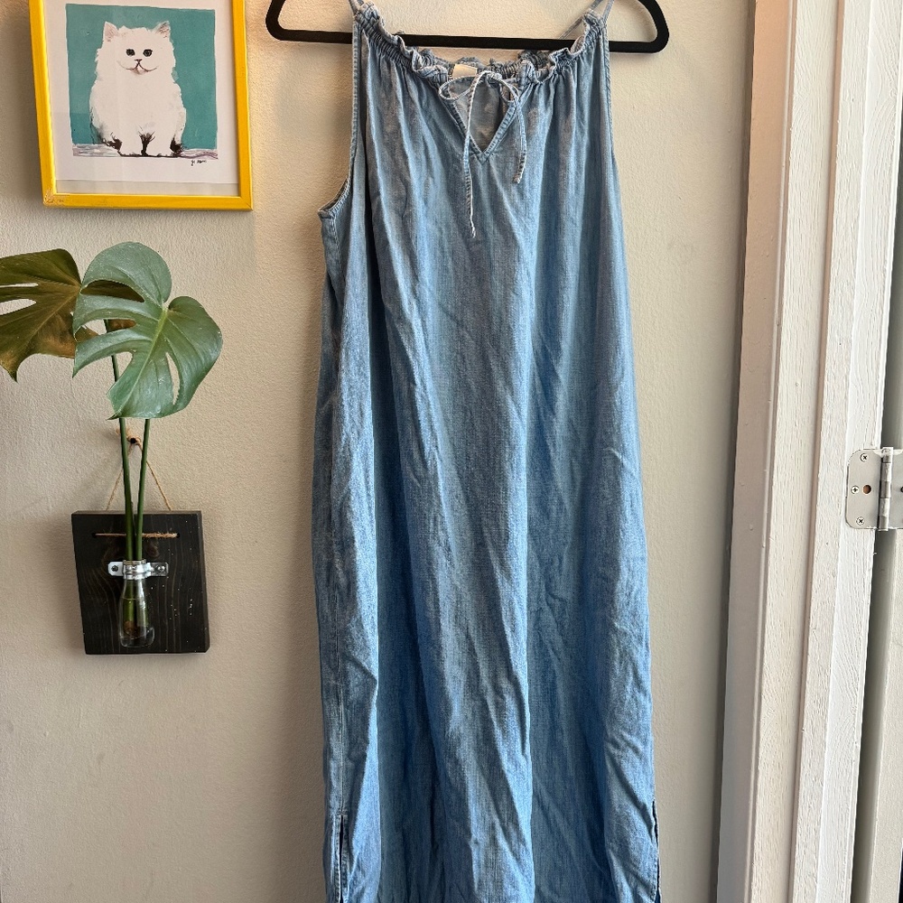 denim strap dress 🪼